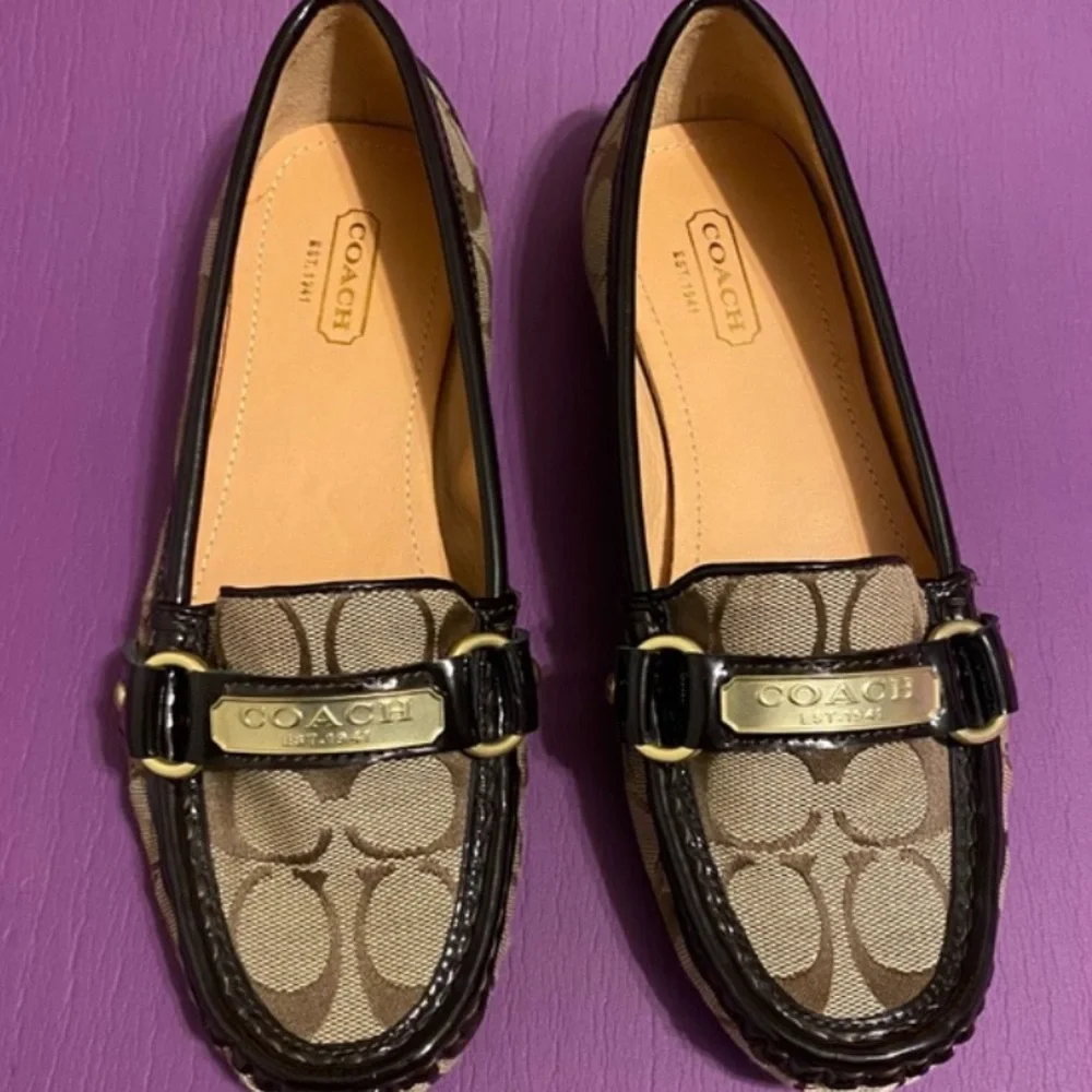 COACH FEUSHA LOAFER SLIP ONS 7 M - Picture 1 of 4